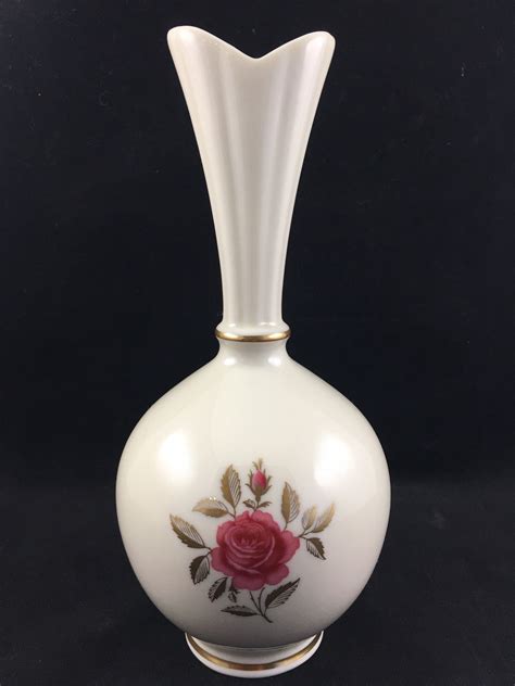 lenox bud vase